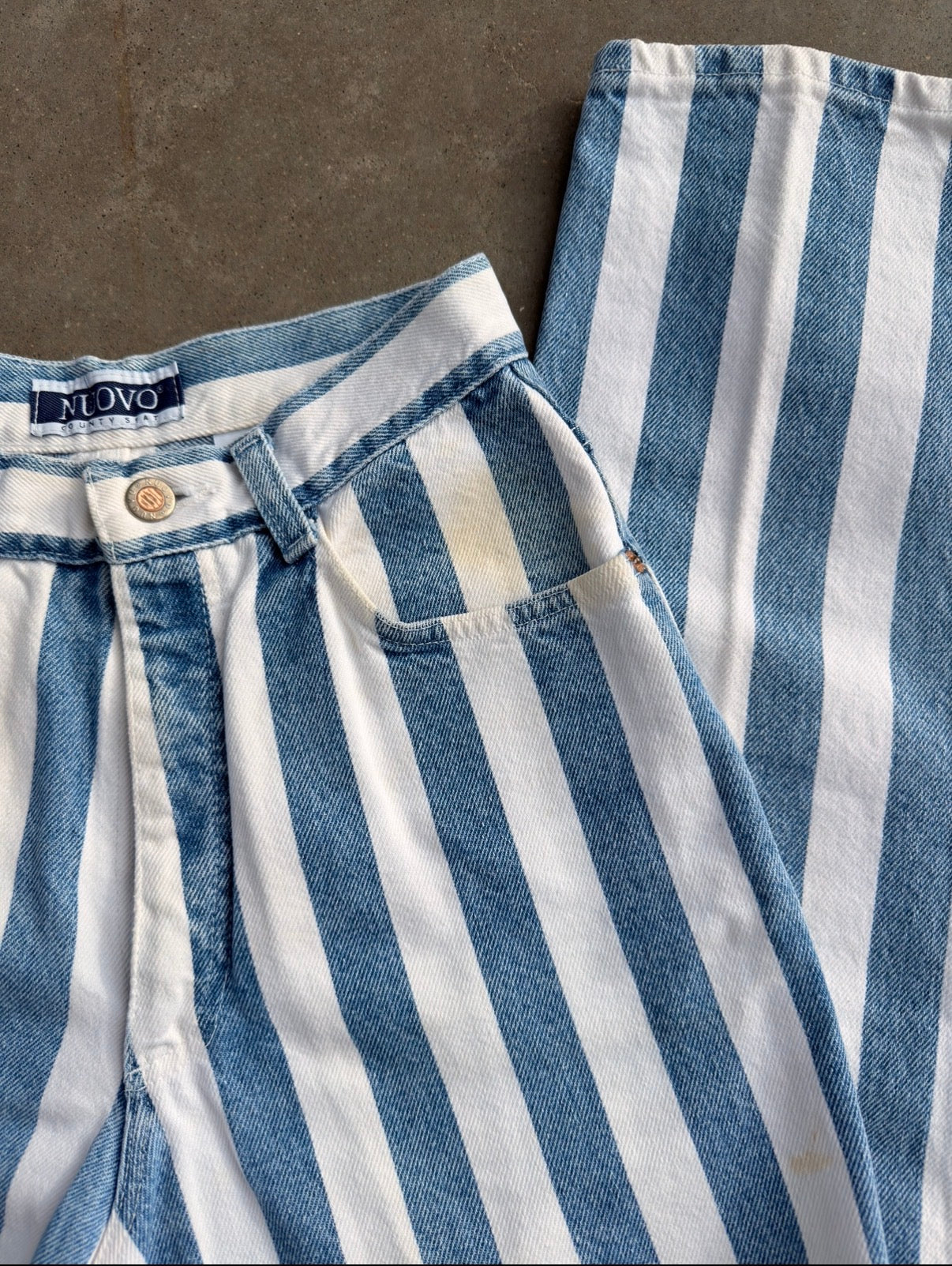 25” Vintage Striped Jeans
