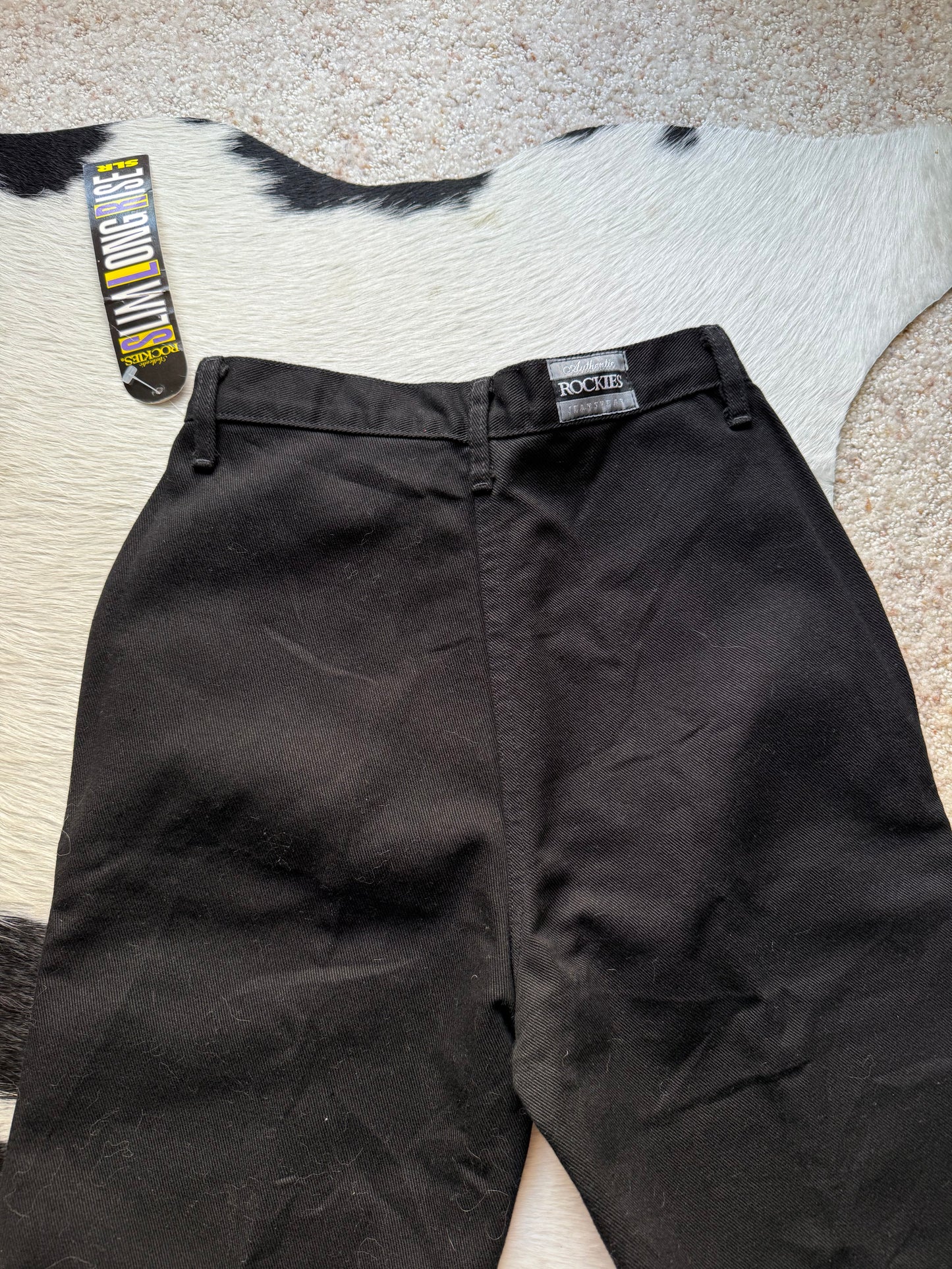 25” Black NWT Rockies