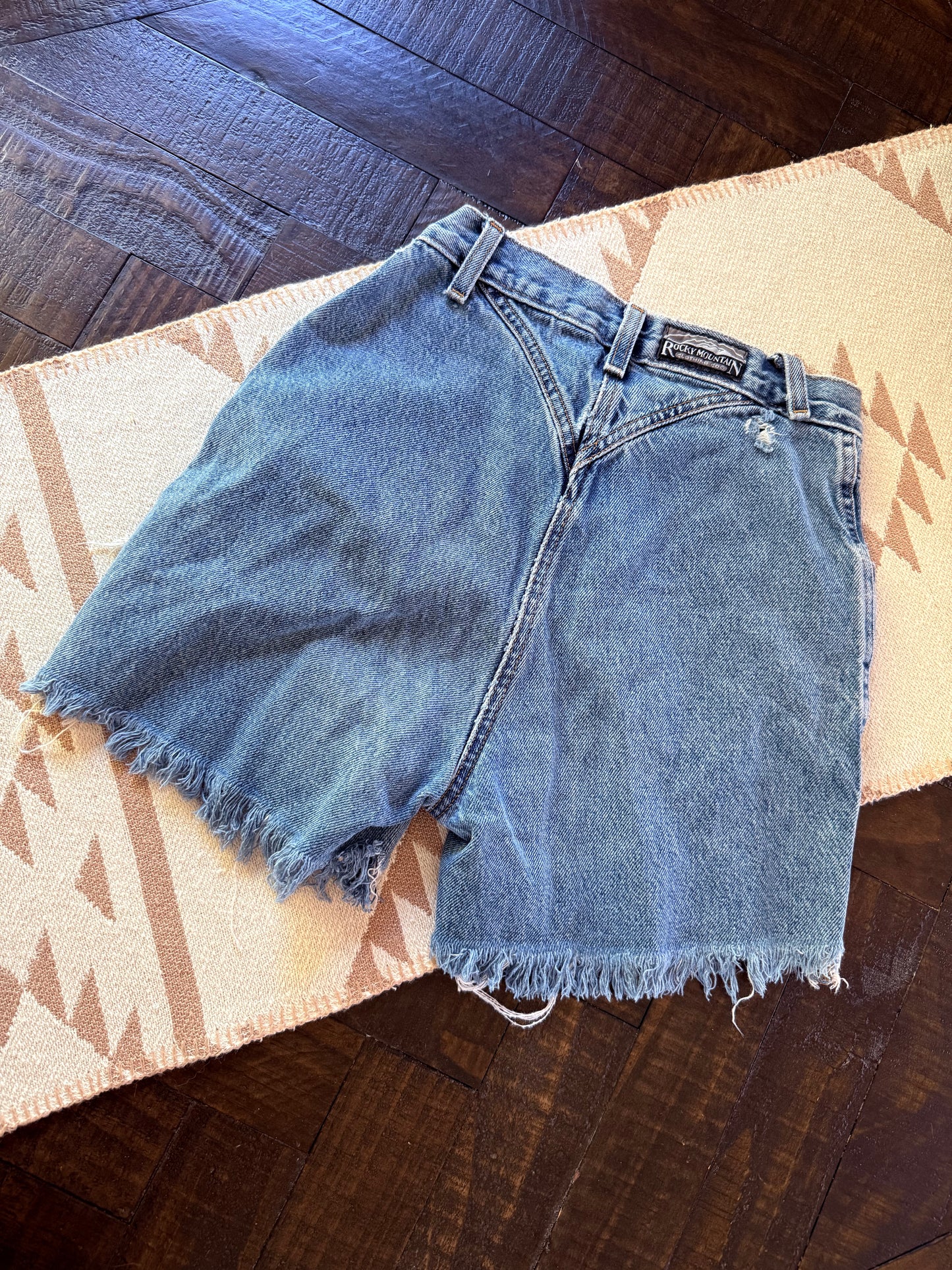 24” Rockies shorts
