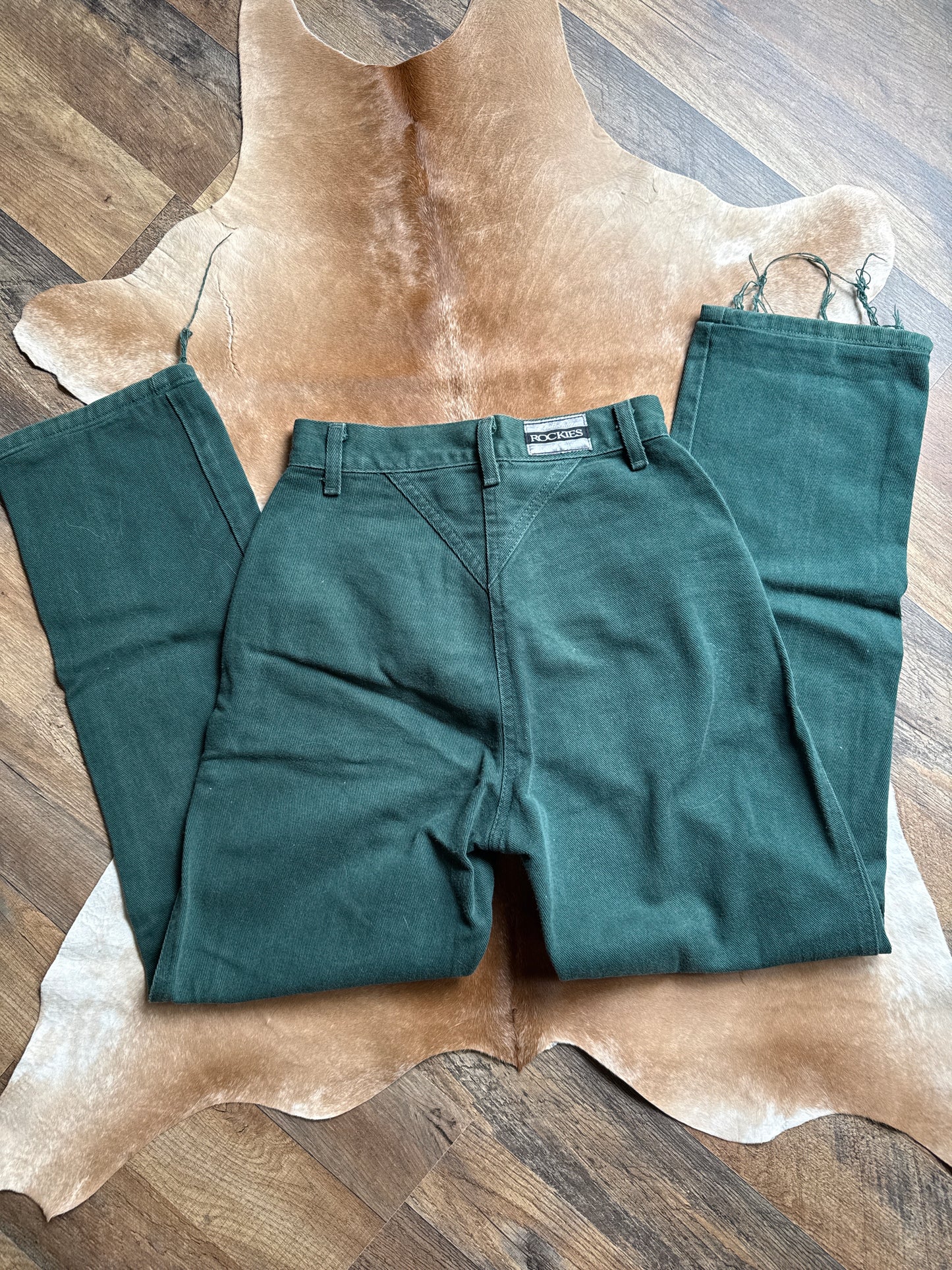 24” Dark Green Rockies