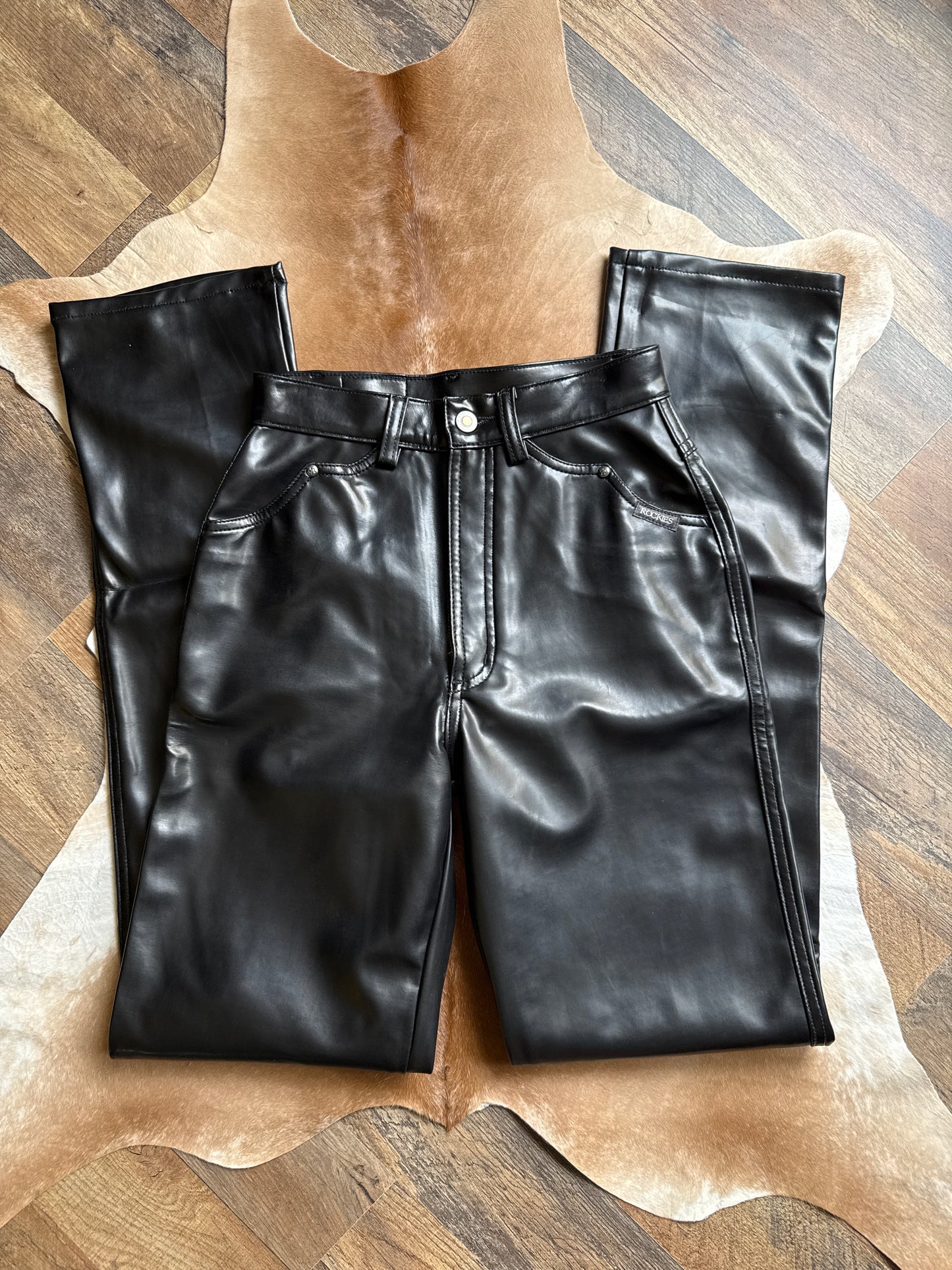 25” Leather Rockies