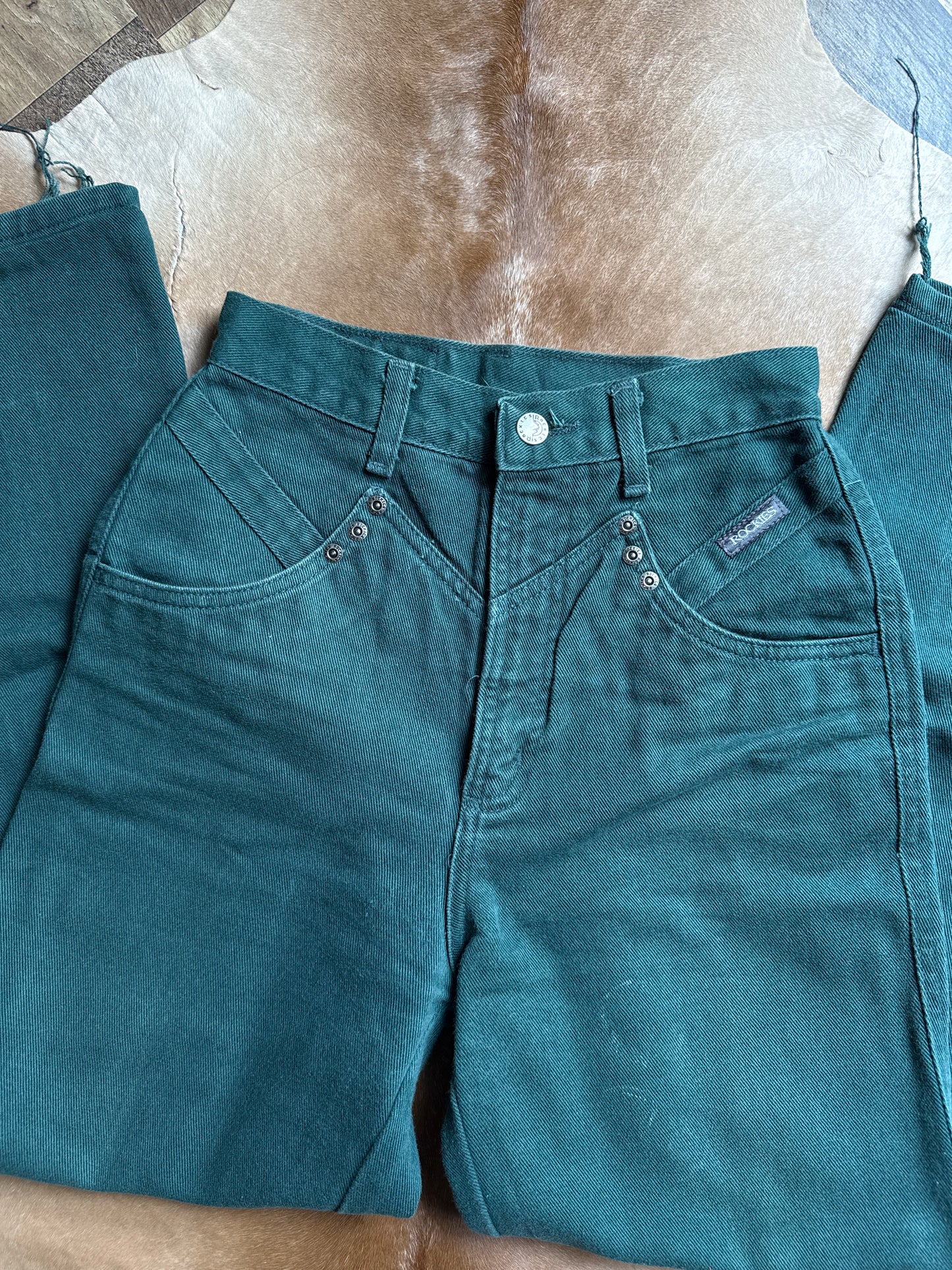 24” Dark Green Rockies