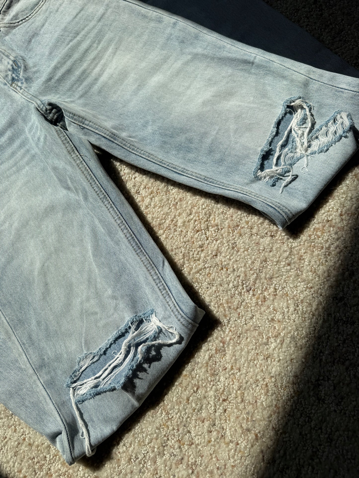 26” Vervet 90s Flare Jeans