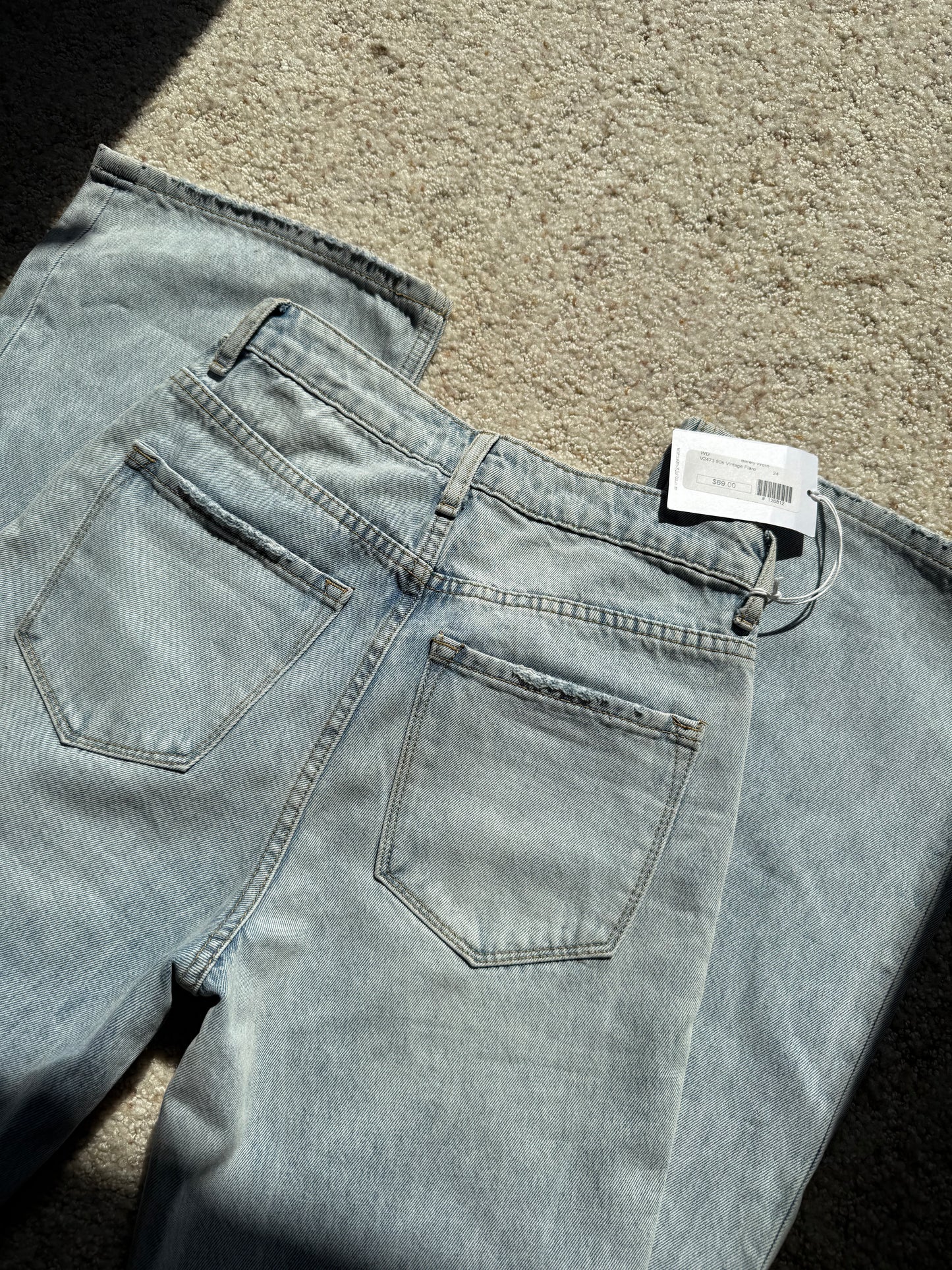 26” Vervet 90s Flare Jeans